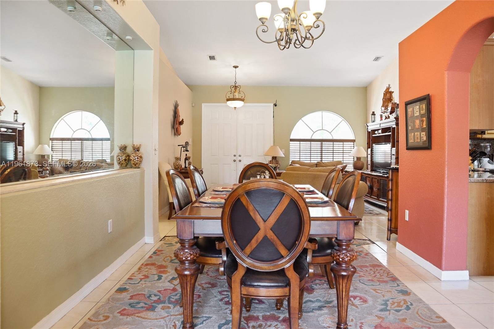 REDLANDS FOREST - Residential