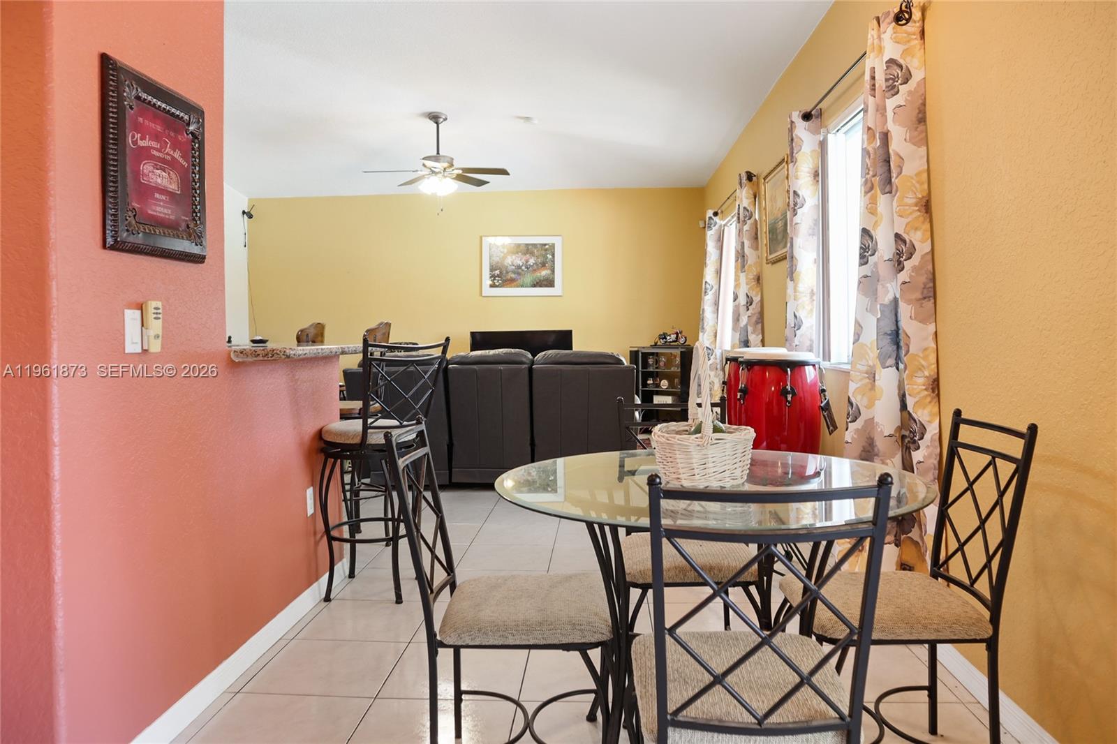 REDLANDS FOREST - Residential