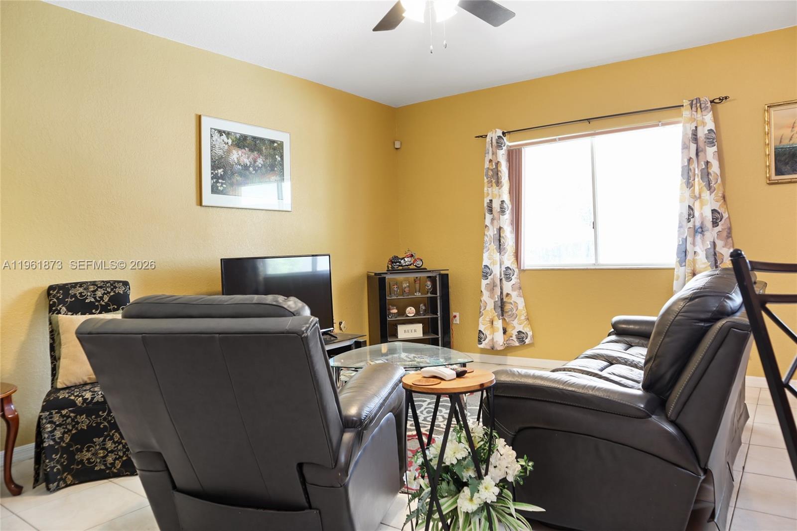 REDLANDS FOREST - Residential