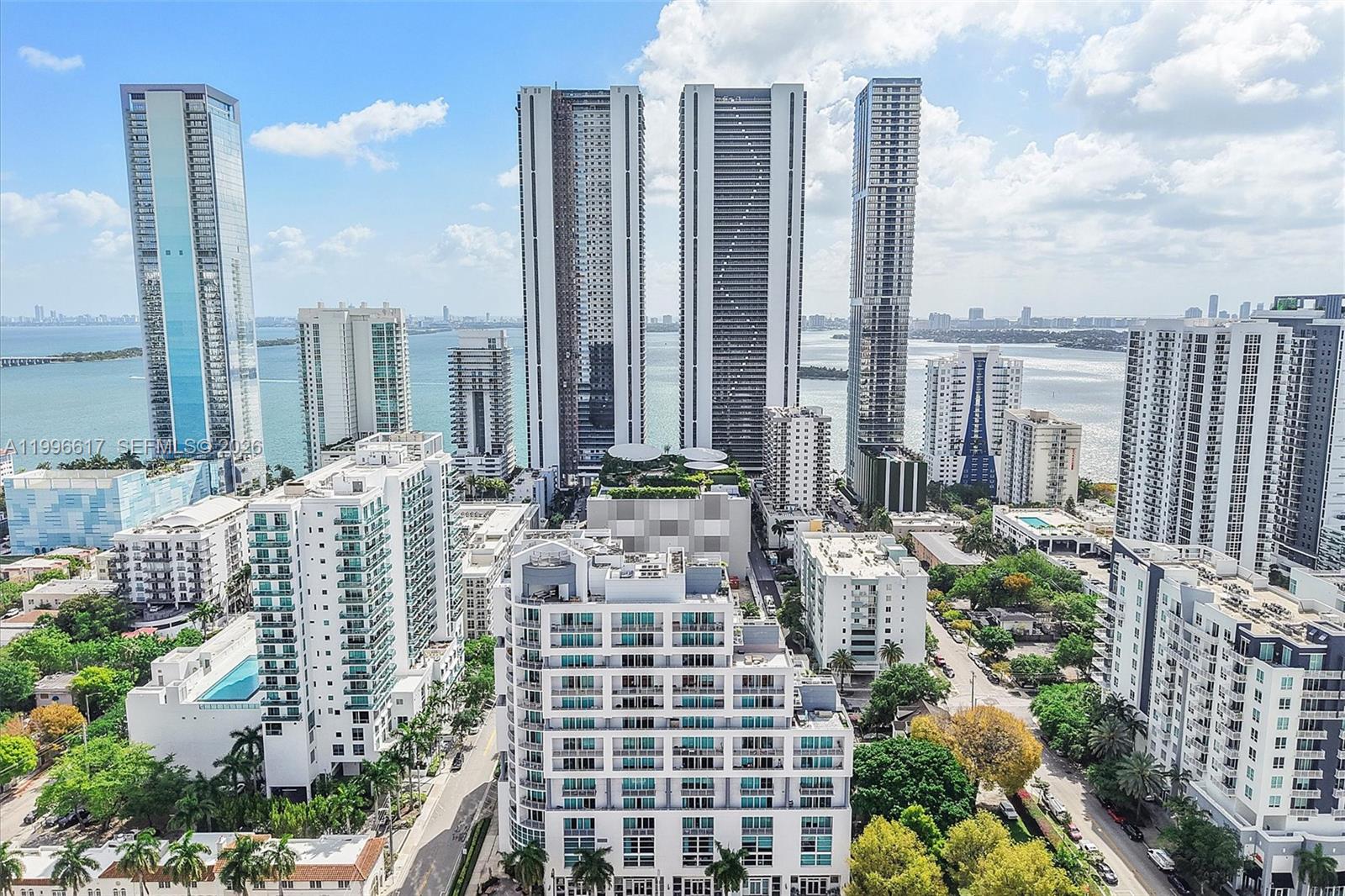 CITY 24 CONDO - Residential