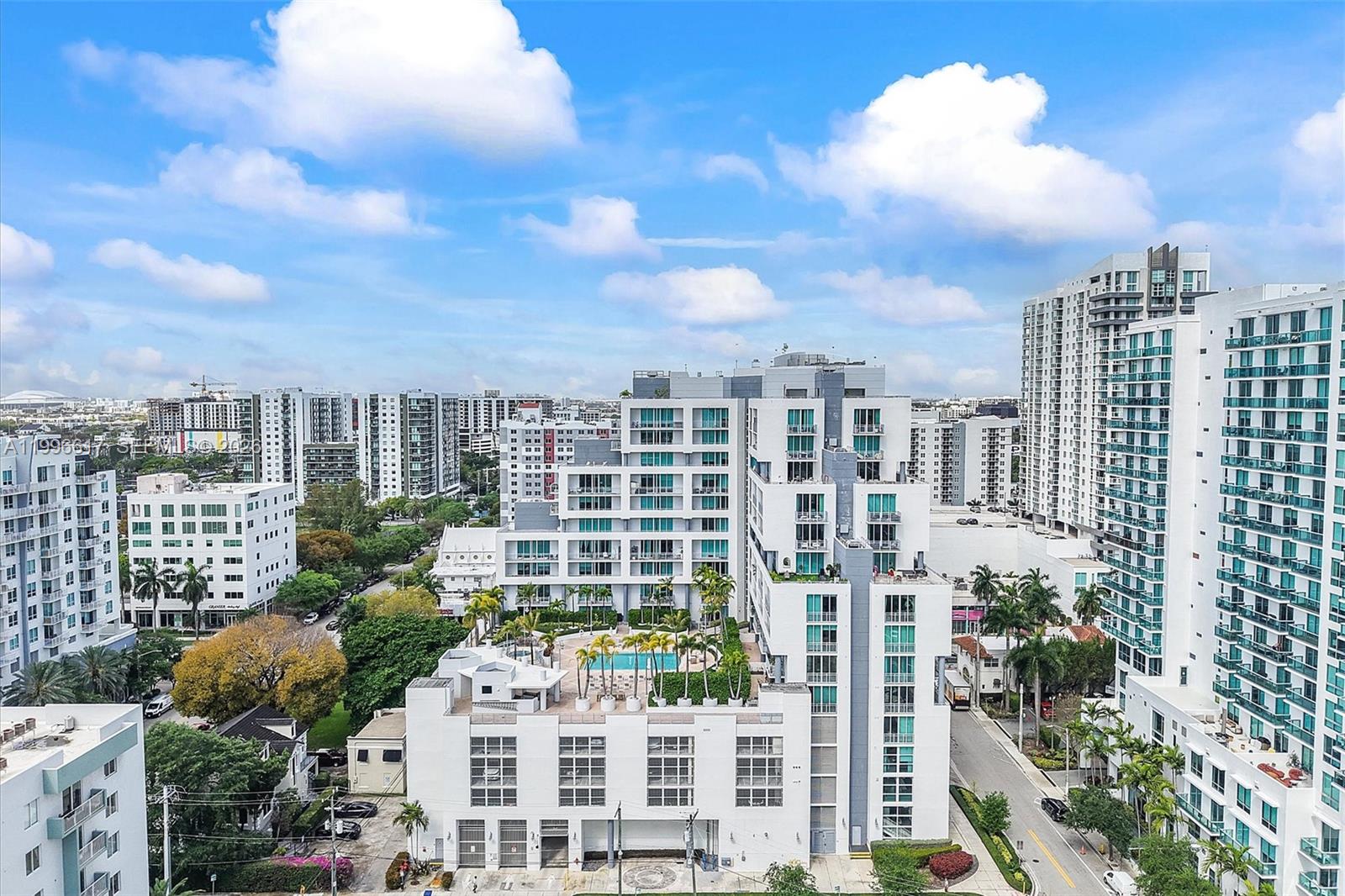 CITY 24 CONDO - Residential