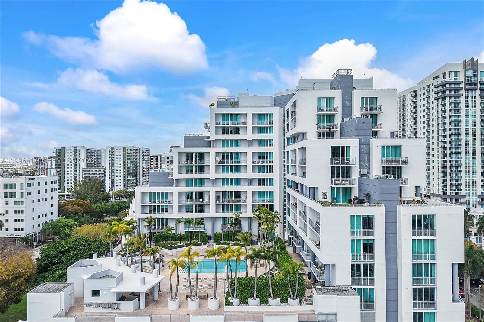 CITY 24 CONDO - Residential