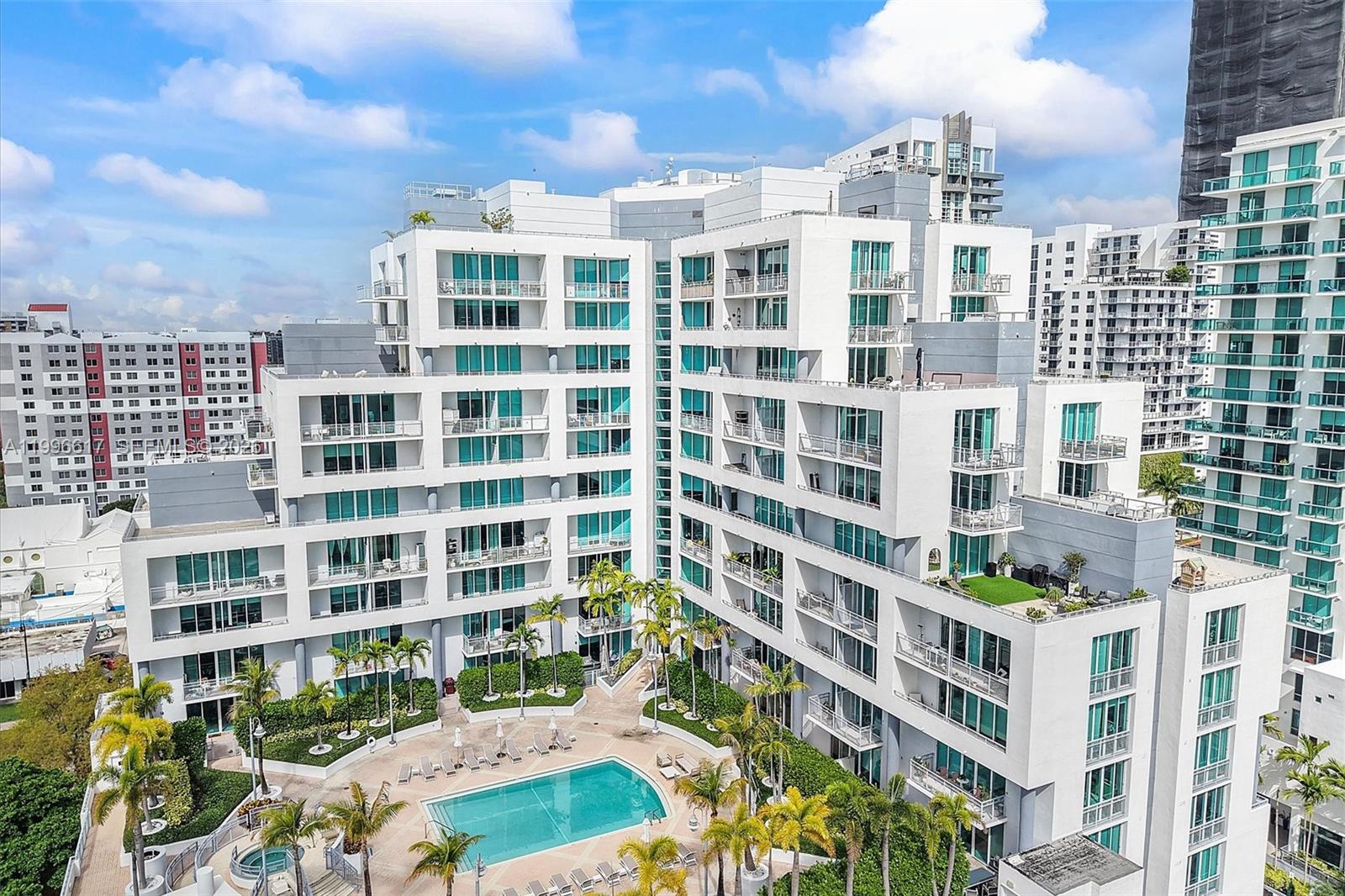 CITY 24 CONDO - Residential