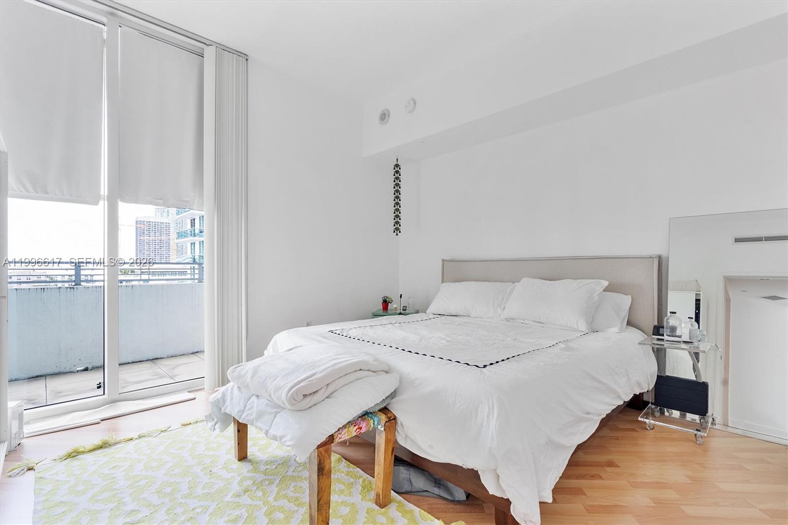 CITY 24 CONDO - Residential