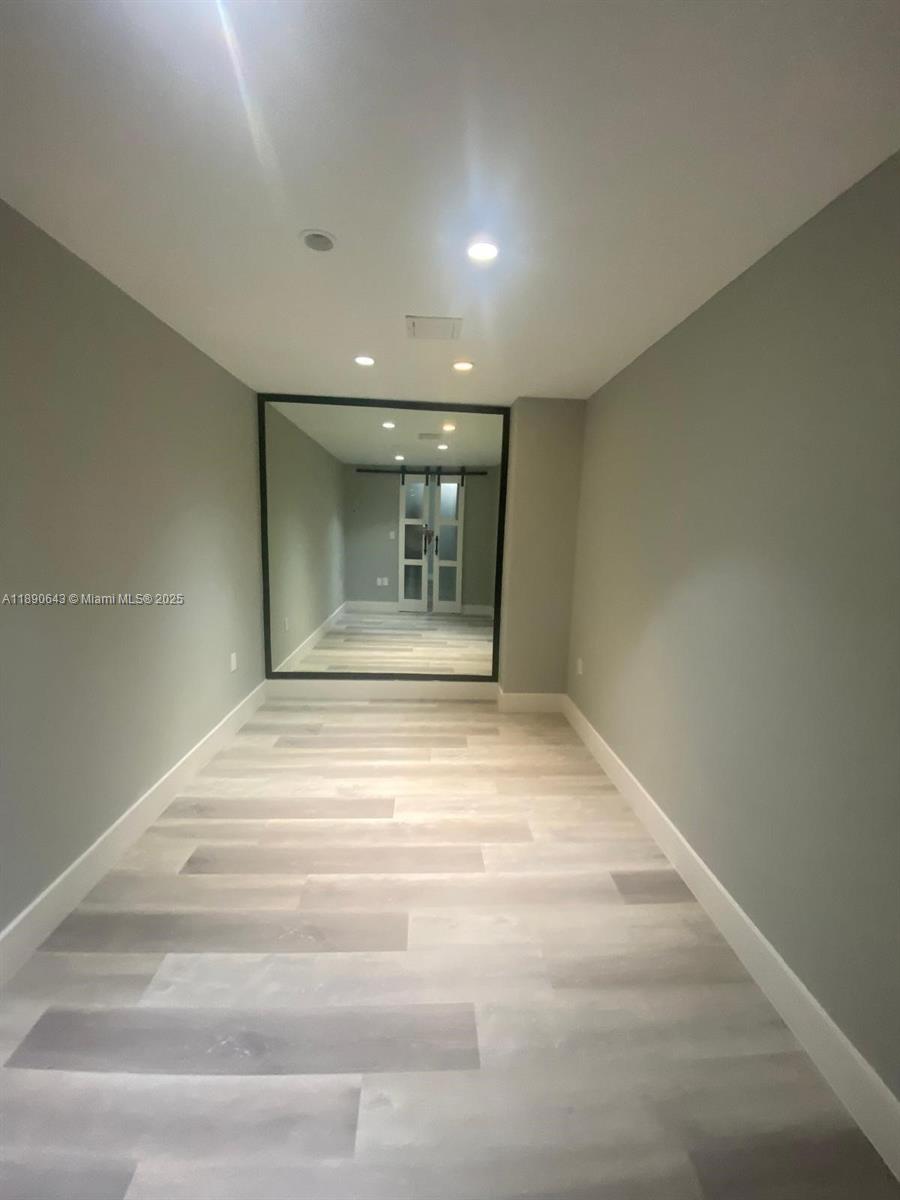 ISLAND POINTE CONDO - Residential Lease