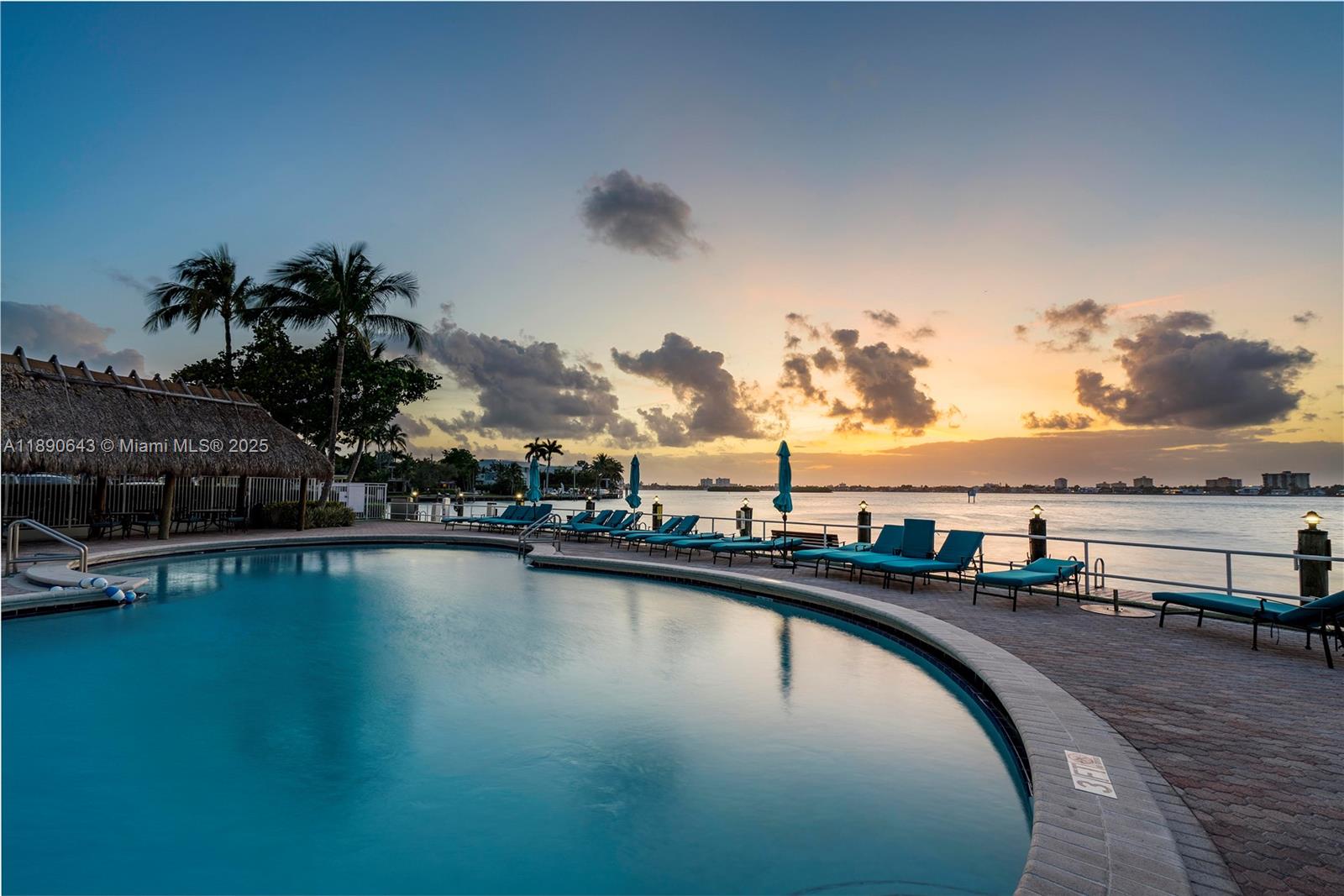 ISLAND POINTE CONDO - Residential Lease