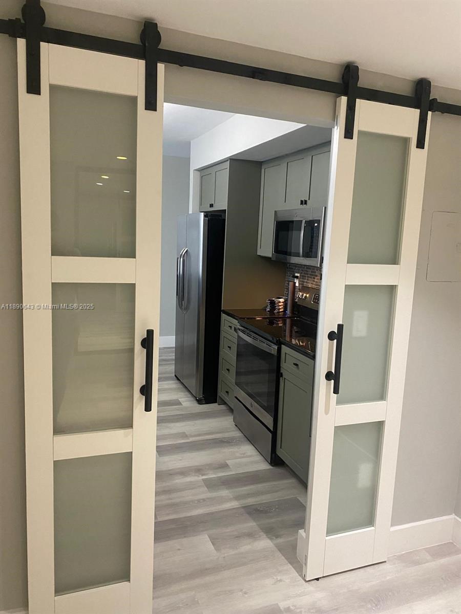 ISLAND POINTE CONDO - Residential Lease