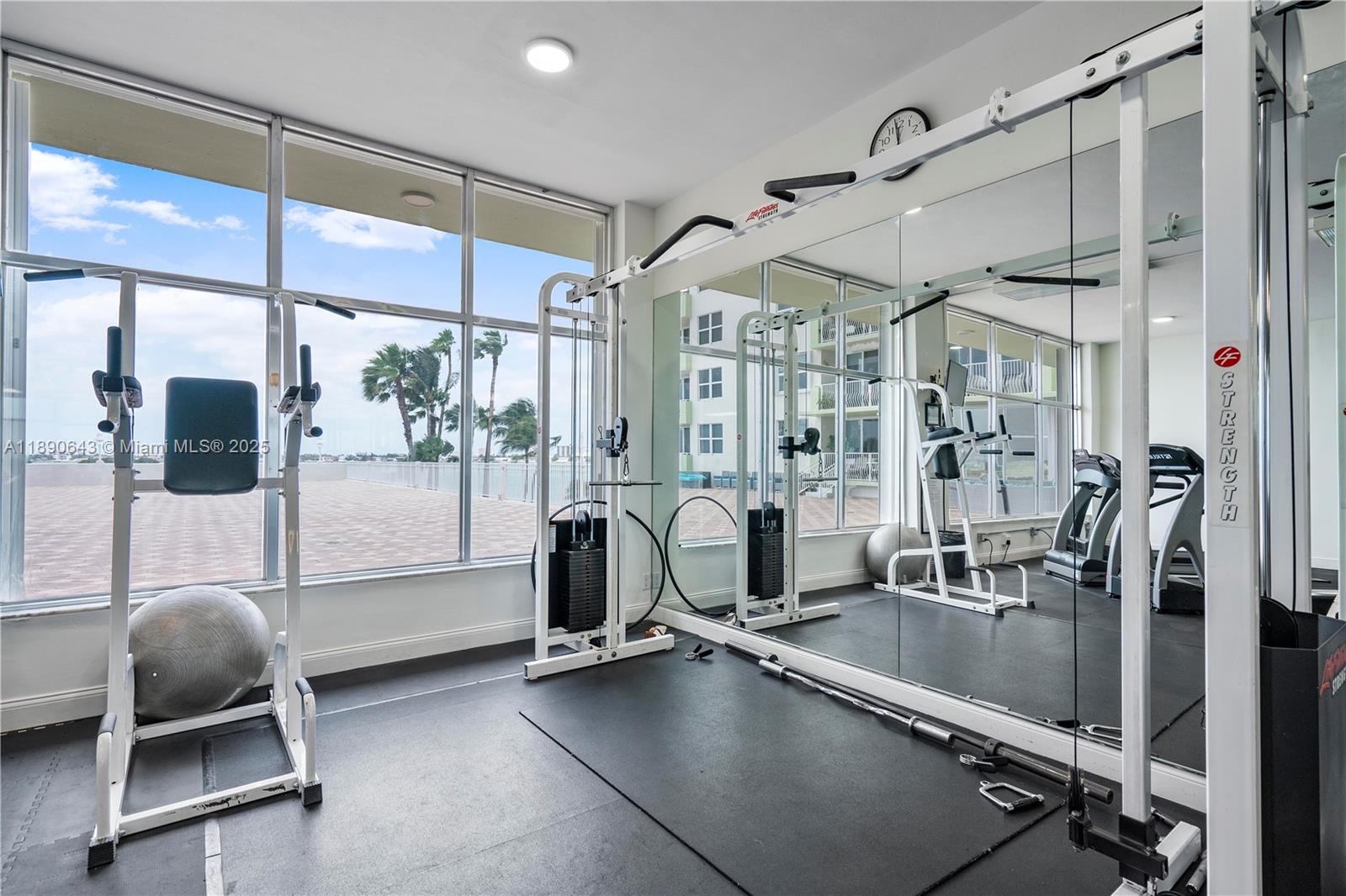 ISLAND POINTE CONDO - Residential Lease