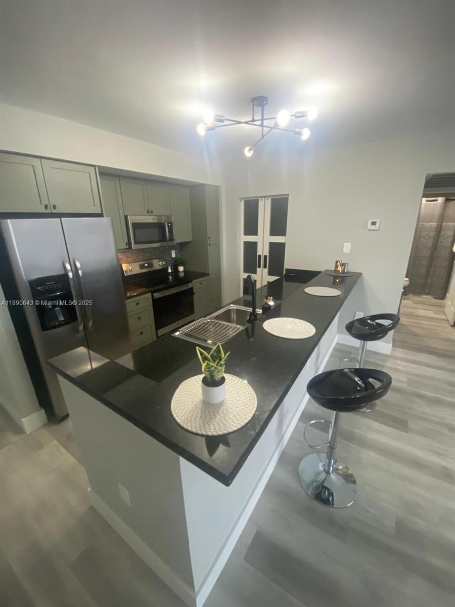 ISLAND POINTE CONDO - Residential Lease