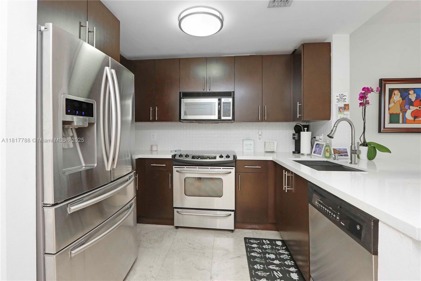TEN ARAGON CONDO - Residential