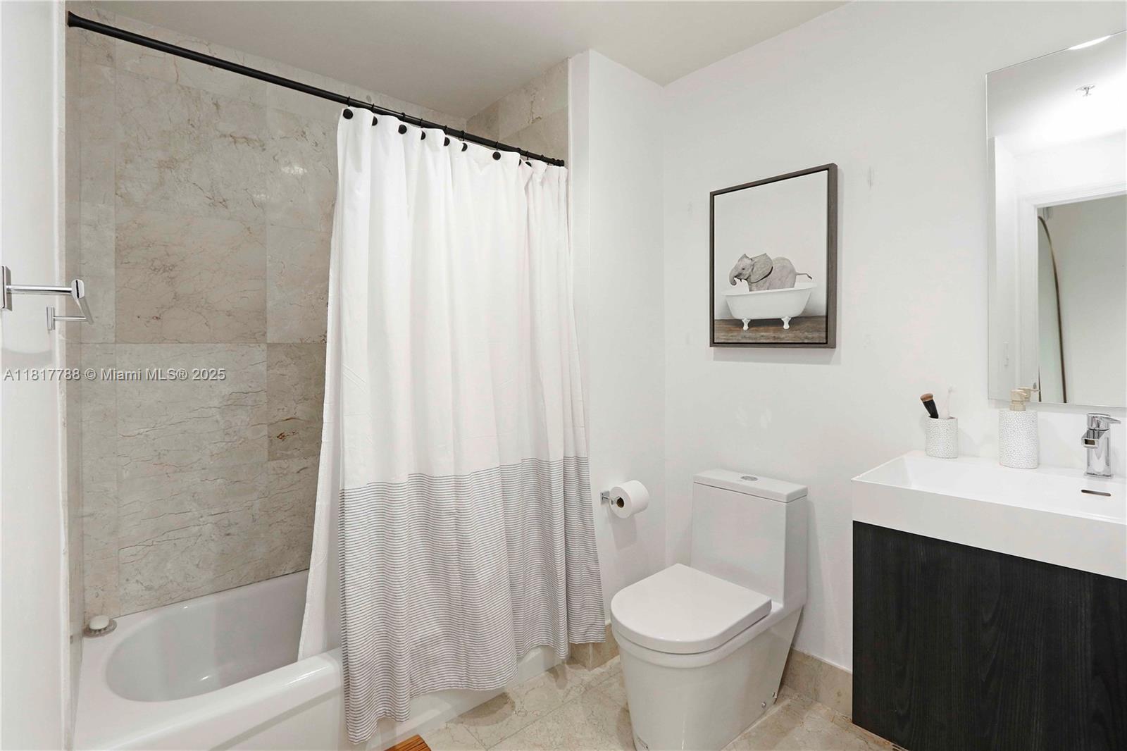TEN ARAGON CONDO - Residential