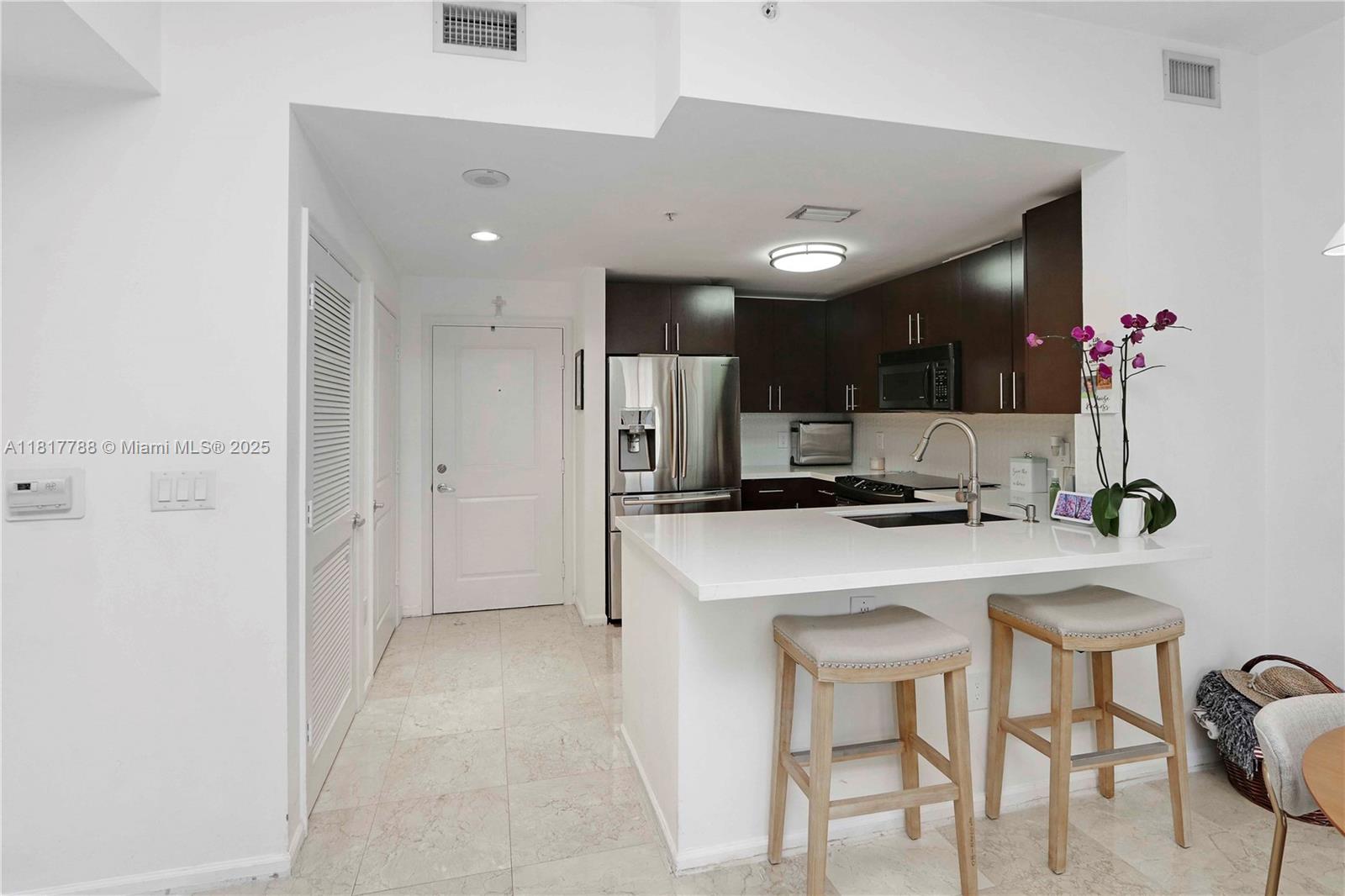 TEN ARAGON CONDO - Residential