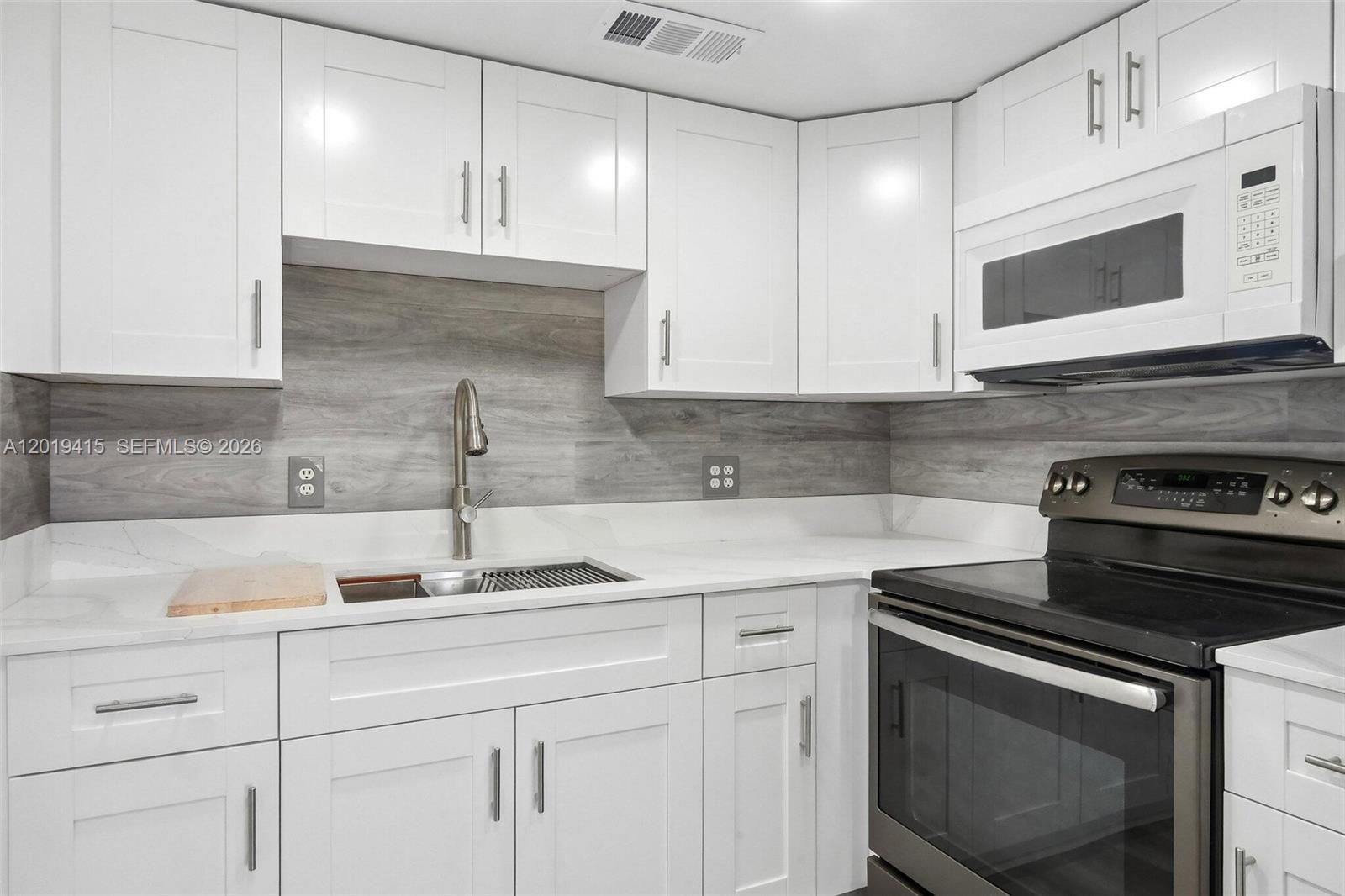 KINGSLEY AT CENTURY VILLA - Residential