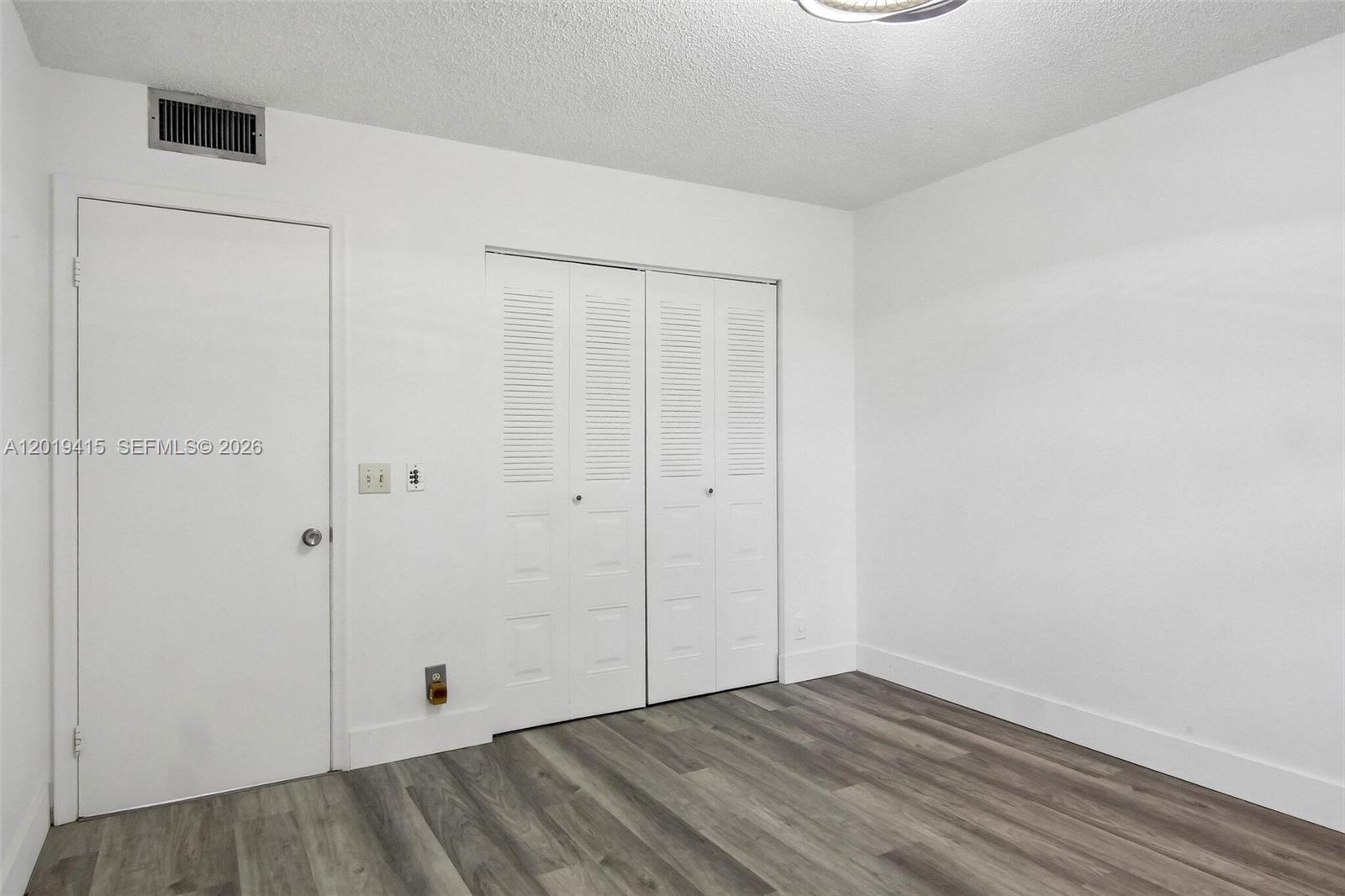 KINGSLEY AT CENTURY VILLA - Residential