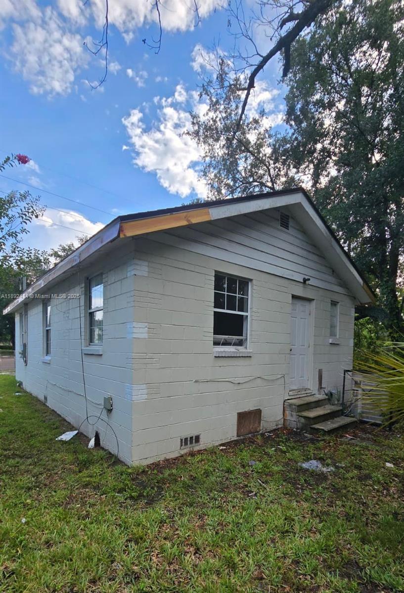 Lincoln Place - Residential Lease