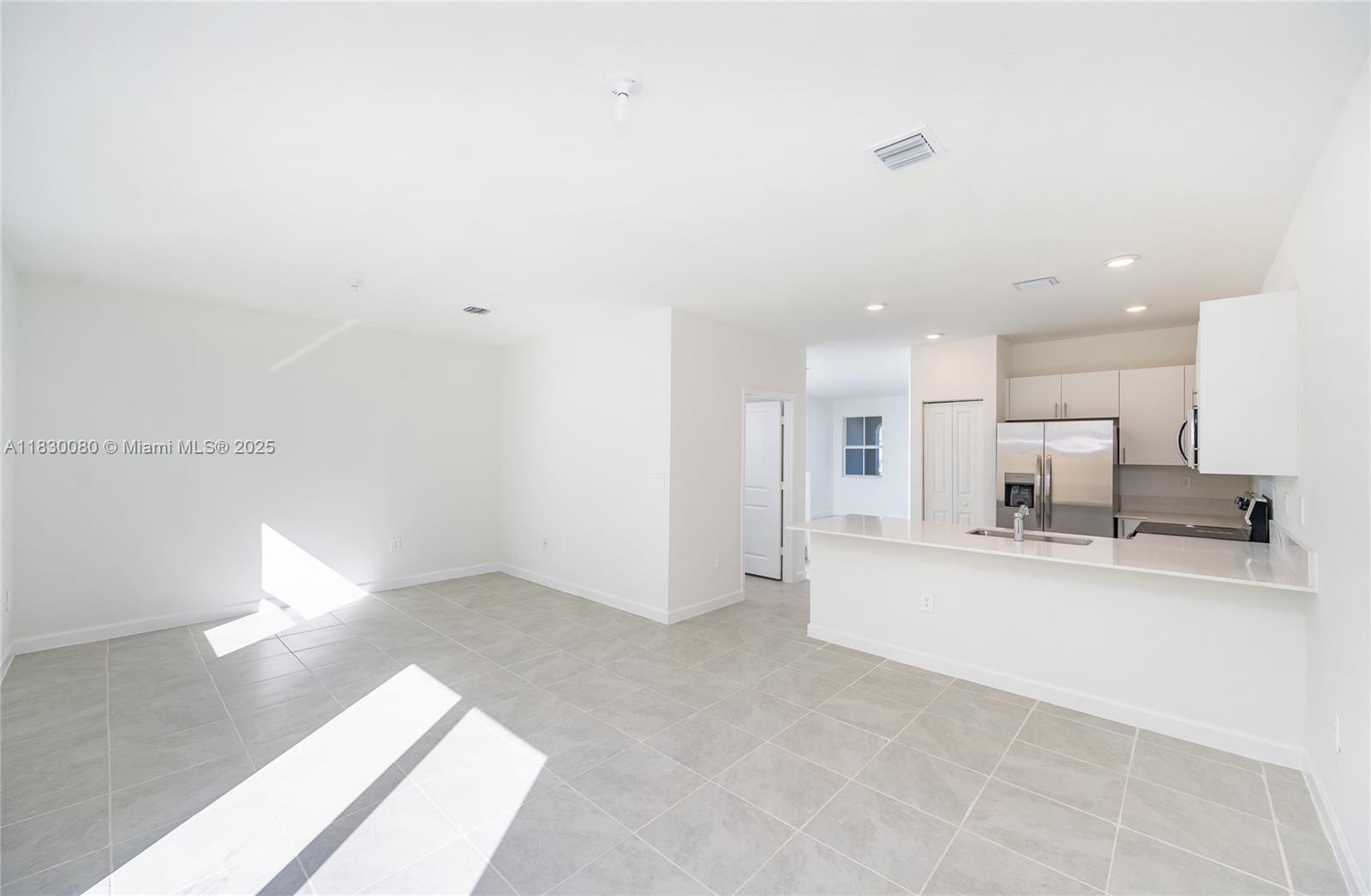 2680 SE 10th St 2680