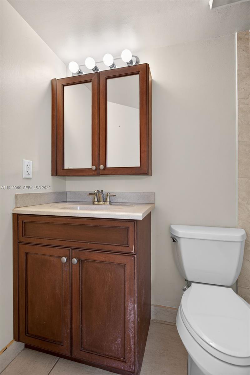 VIEWPOINTE CONDO - Residential