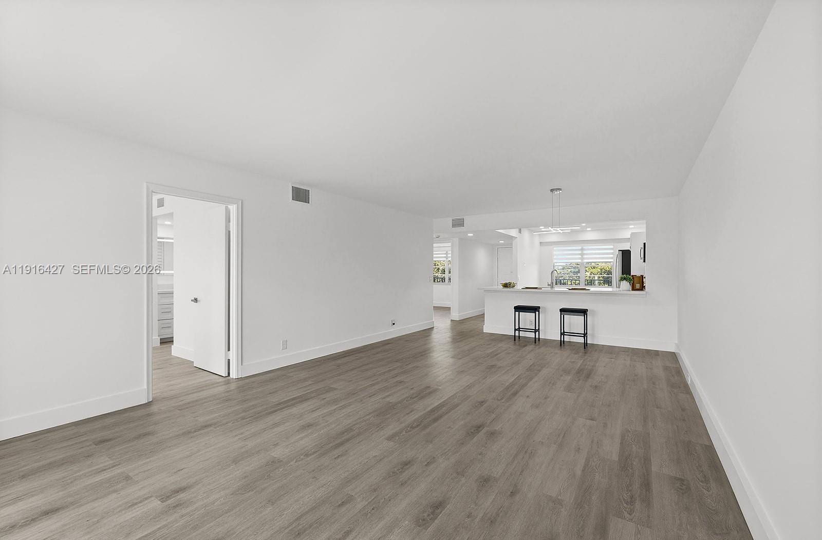 BUCKINGHAM EAST AT CENTUR - Residential