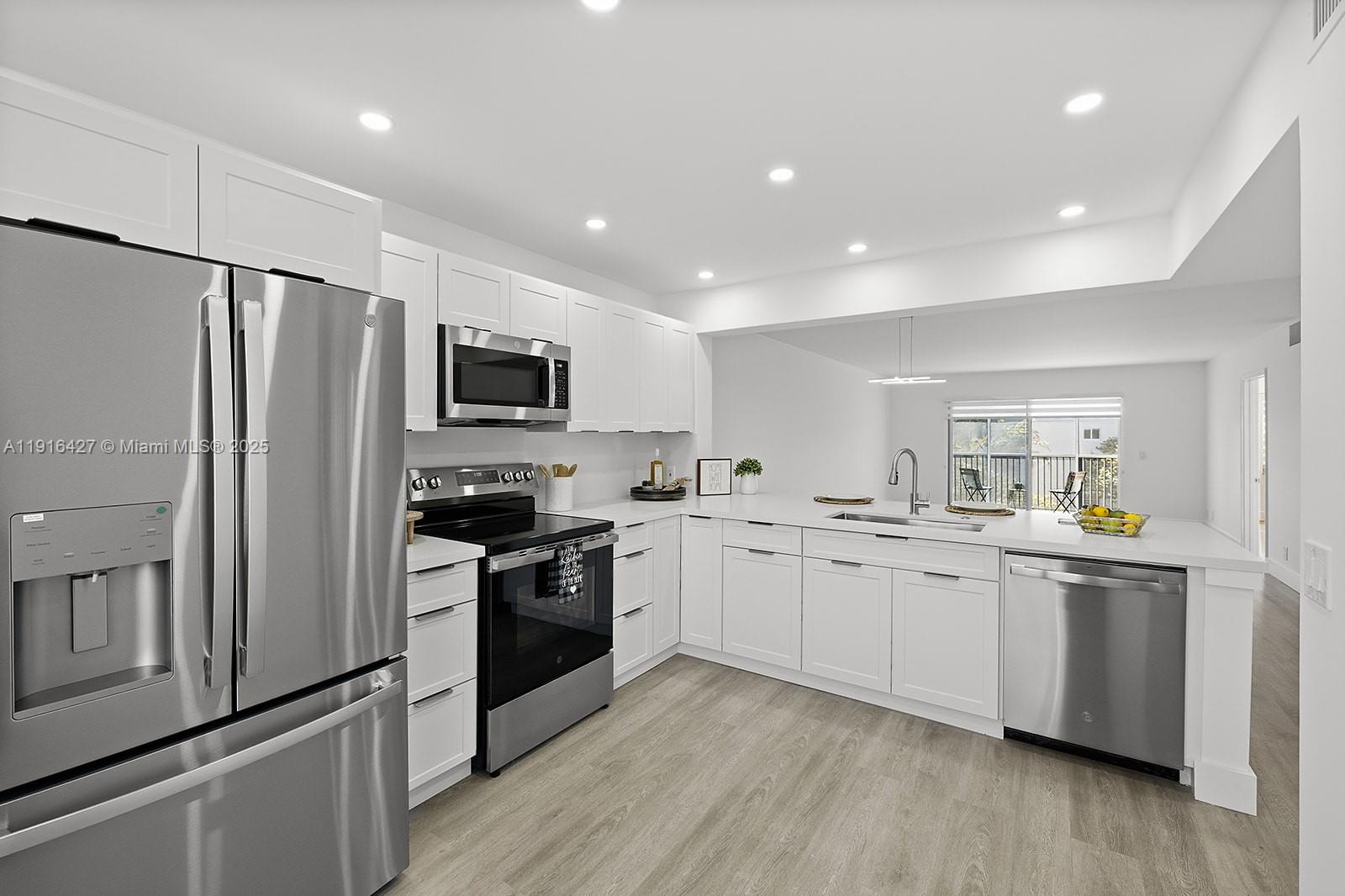 BUCKINGHAM EAST AT CENTUR - Residential