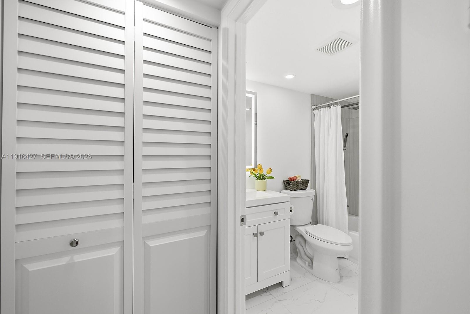 BUCKINGHAM EAST AT CENTUR - Residential