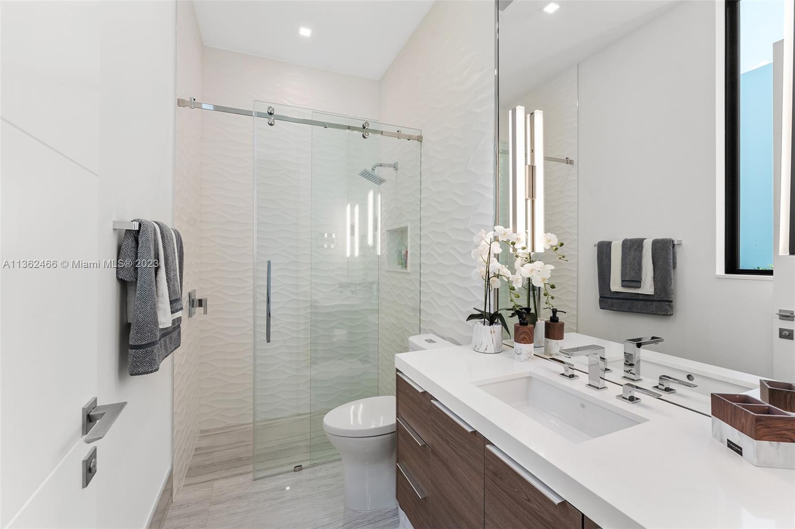 LIGHTHOUSE POINT 5TH SEC - Residential