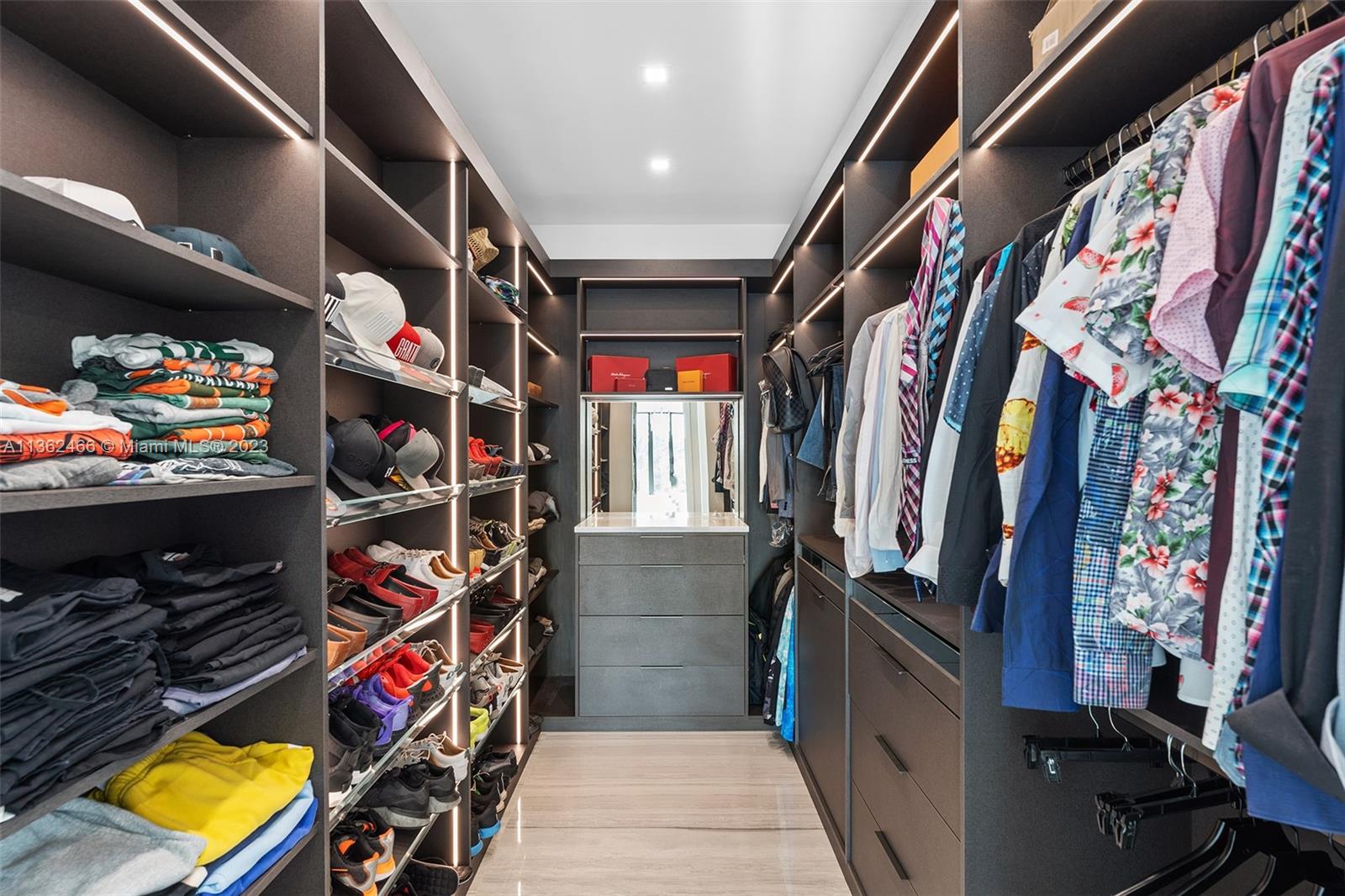 LIGHTHOUSE POINT 5TH SEC - Residential