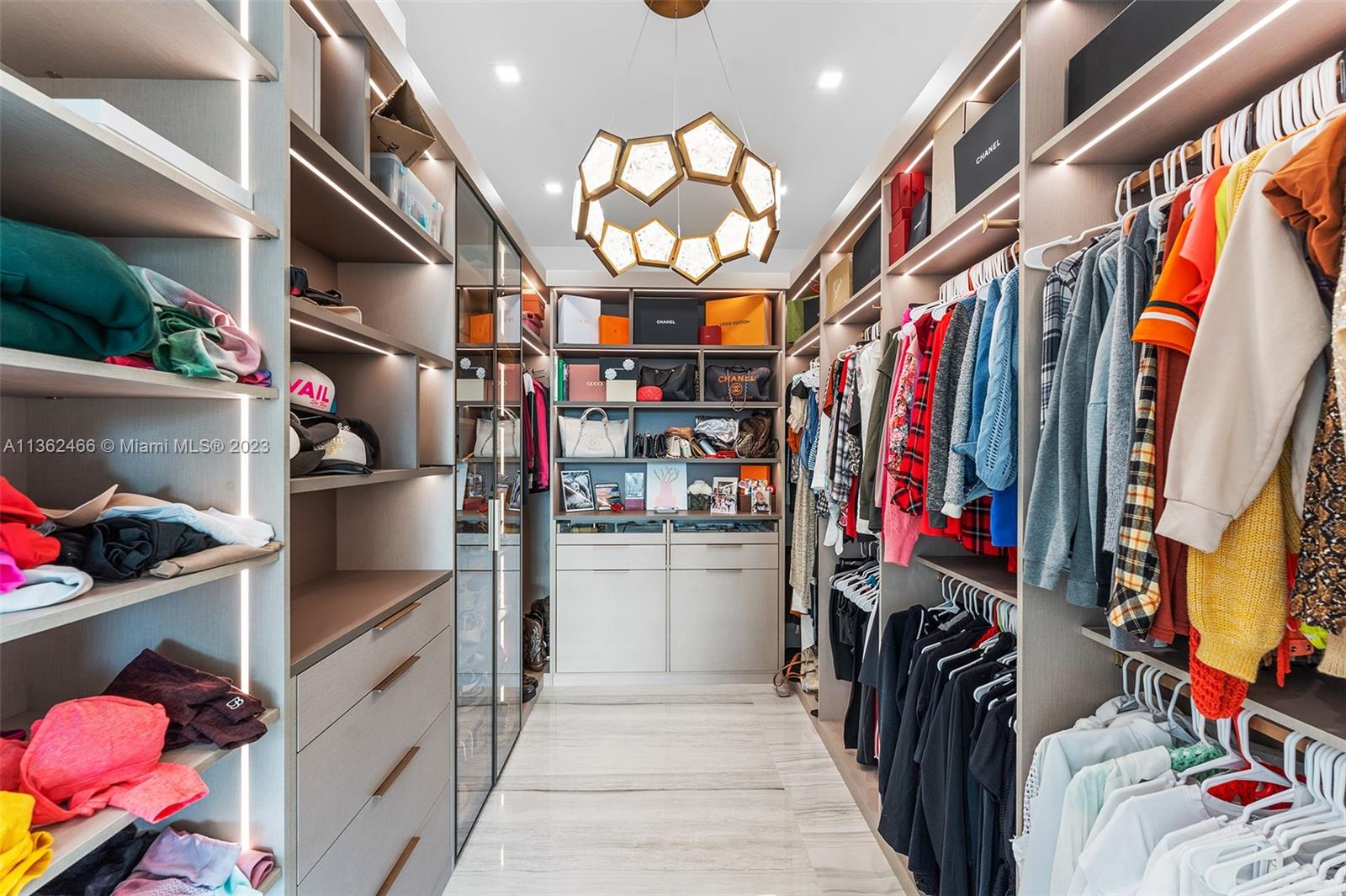 LIGHTHOUSE POINT 5TH SEC - Residential