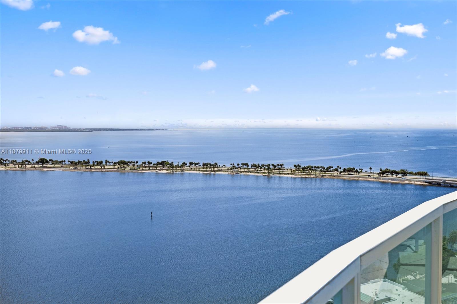 SKYLINE ON BRICKELL CONDO - Residential