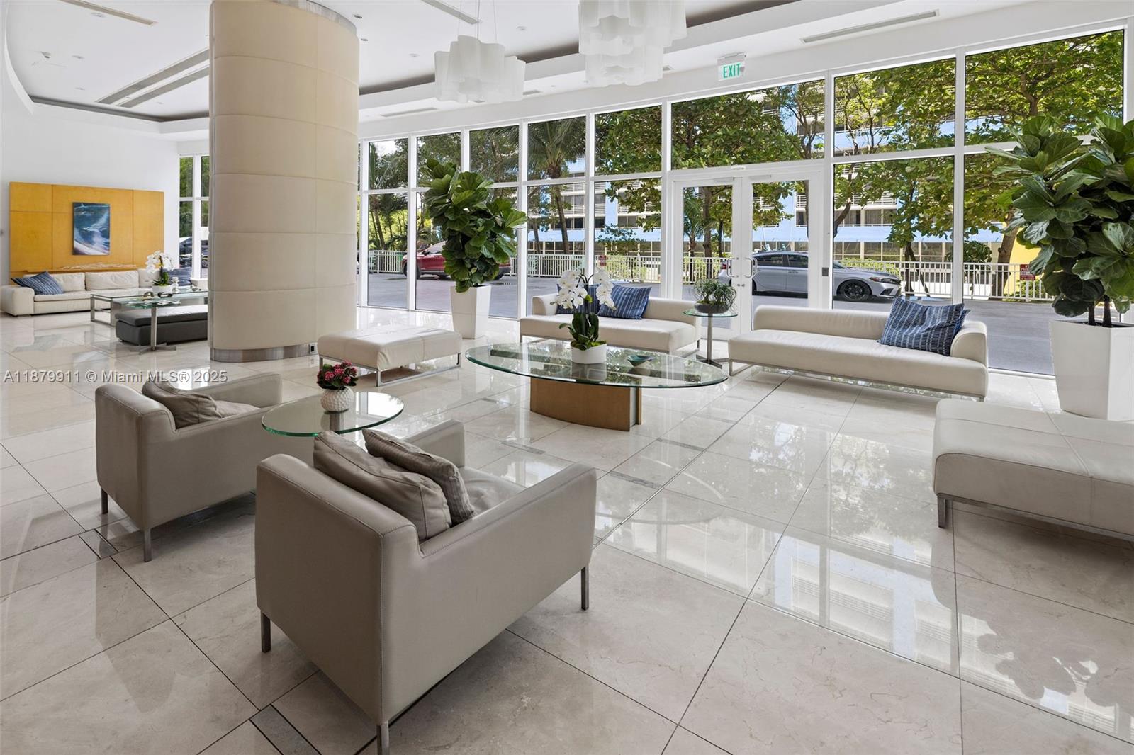 SKYLINE ON BRICKELL CONDO - Residential