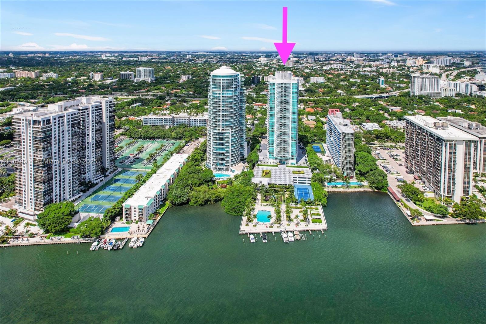 SKYLINE ON BRICKELL CONDO - Residential