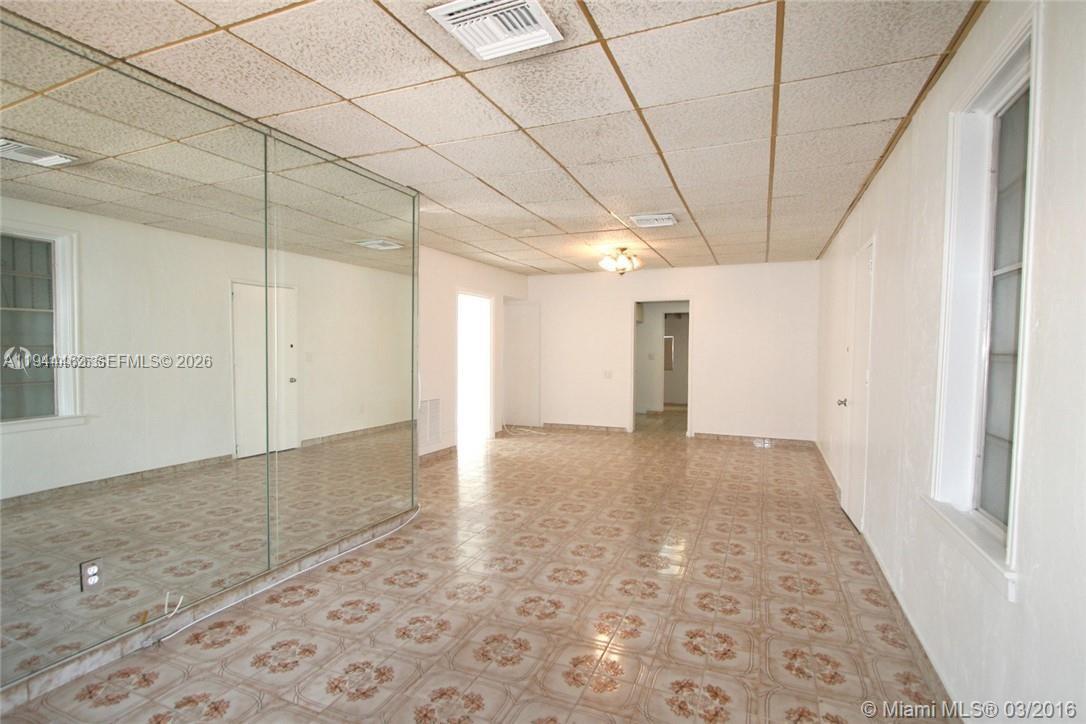 LAWRENCE EST LAND COS SUB - Residential