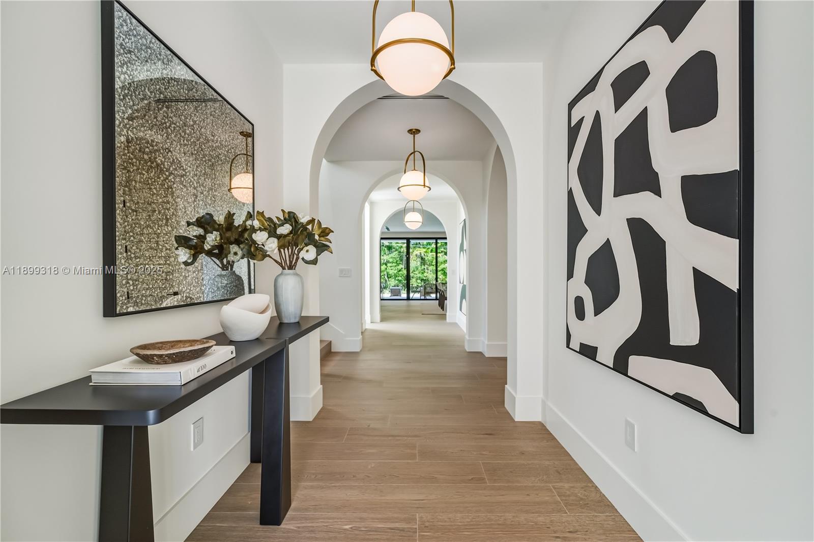 SOUTH MIAMI VILLAS - Residential