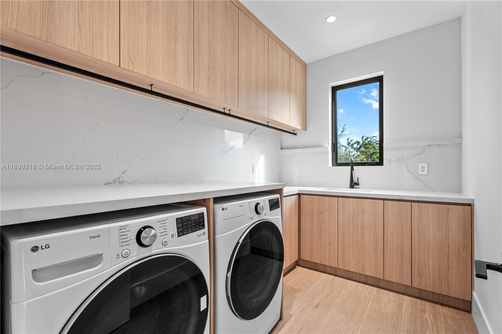 SOUTH MIAMI VILLAS - Residential