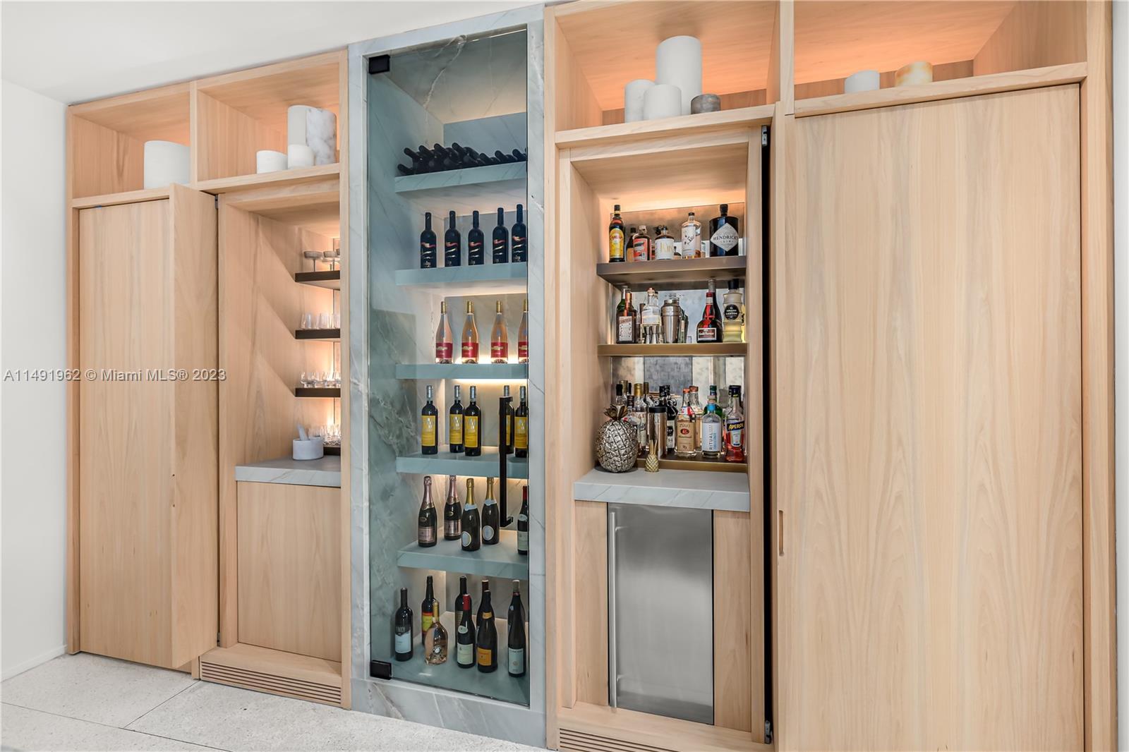 BEACH VIEW ADDN - Residential