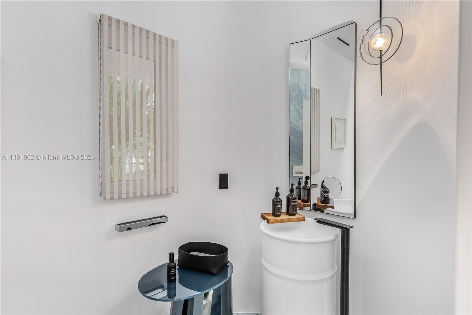 BEACH VIEW ADDN - Residential