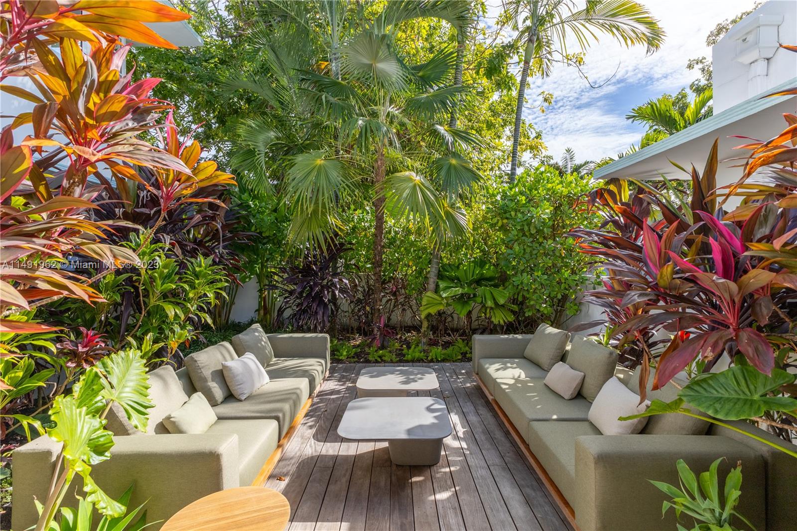 BEACH VIEW ADDN - Residential