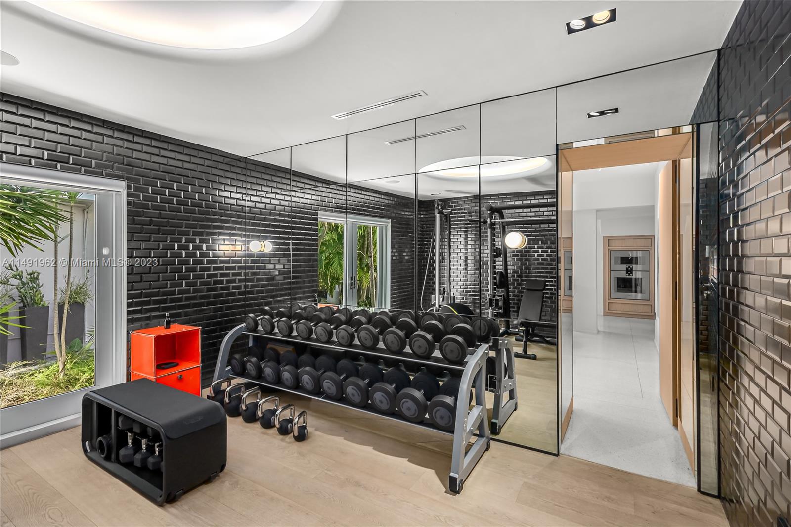 BEACH VIEW ADDN - Residential