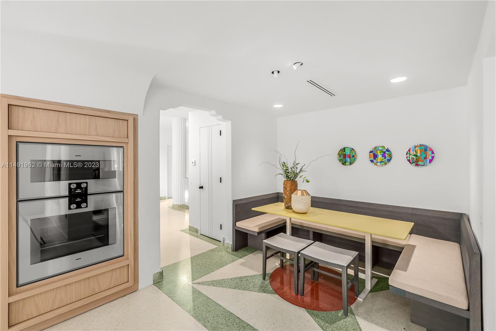 BEACH VIEW ADDN - Residential