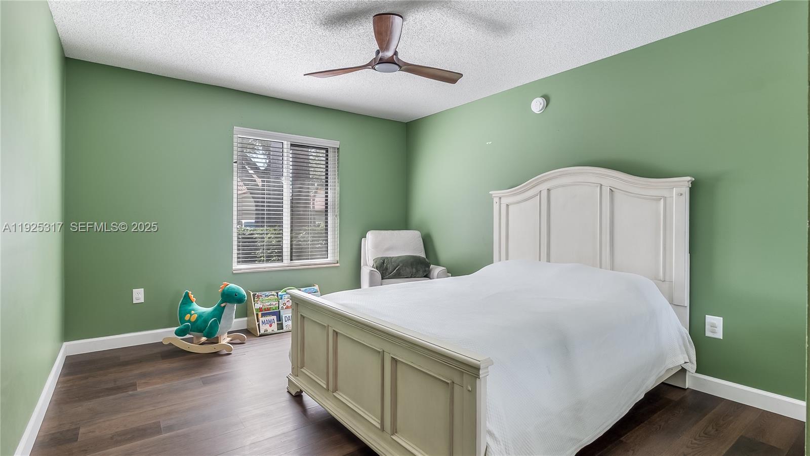 SARATOGA POINTE - Residential