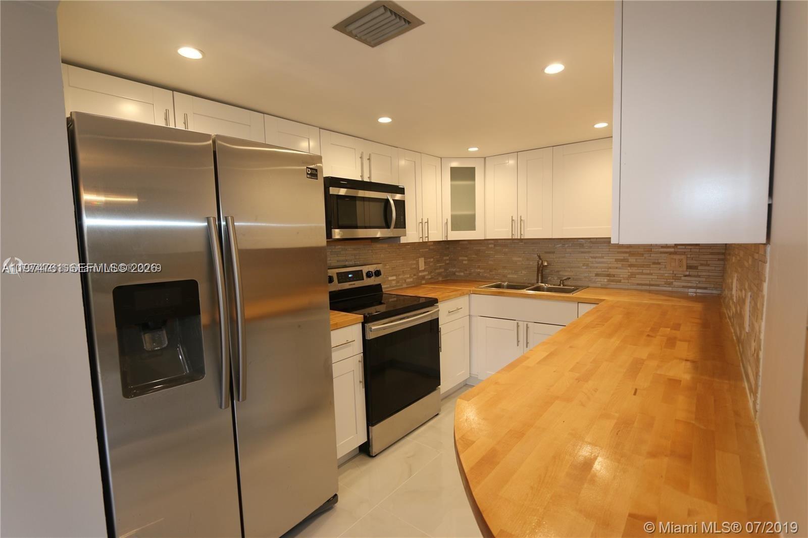 BENT TREE PARCEL SIX COND - Residential Lease