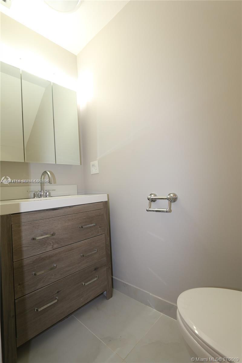 BENT TREE PARCEL SIX COND - Residential Lease