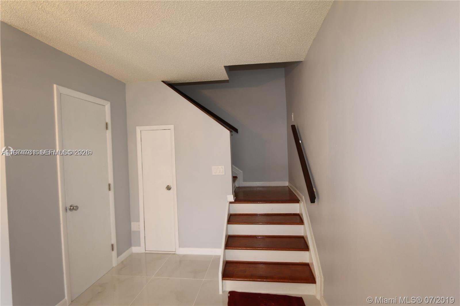 BENT TREE PARCEL SIX COND - Residential Lease