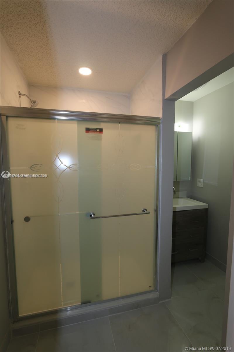 BENT TREE PARCEL SIX COND - Residential Lease