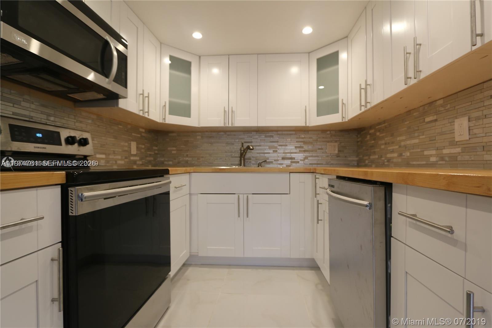 BENT TREE PARCEL SIX COND - Residential Lease