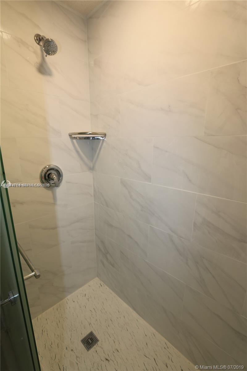 BENT TREE PARCEL SIX COND - Residential Lease