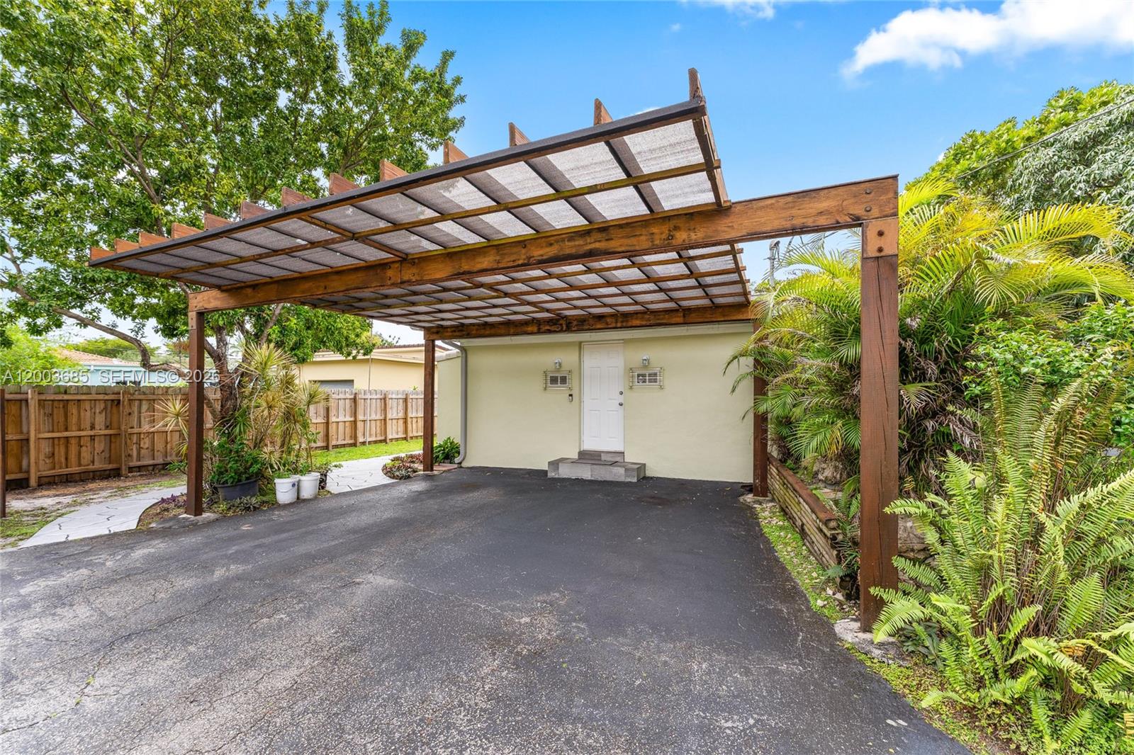 KENT ESTATES - Residential