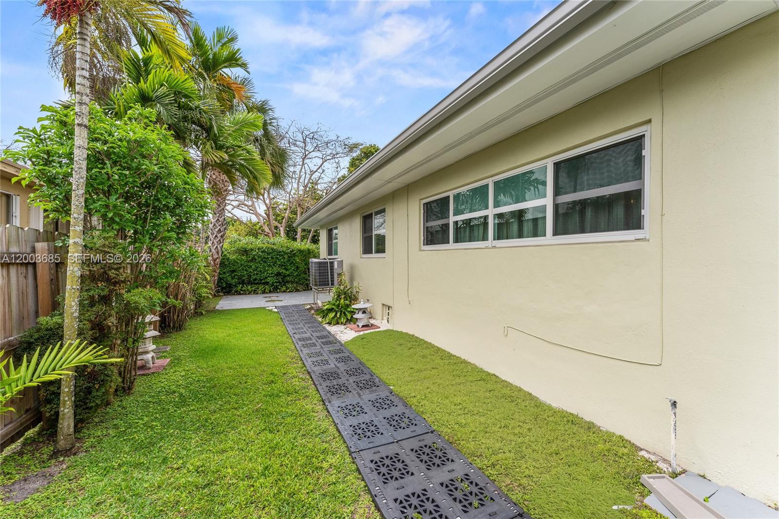 KENT ESTATES - Residential