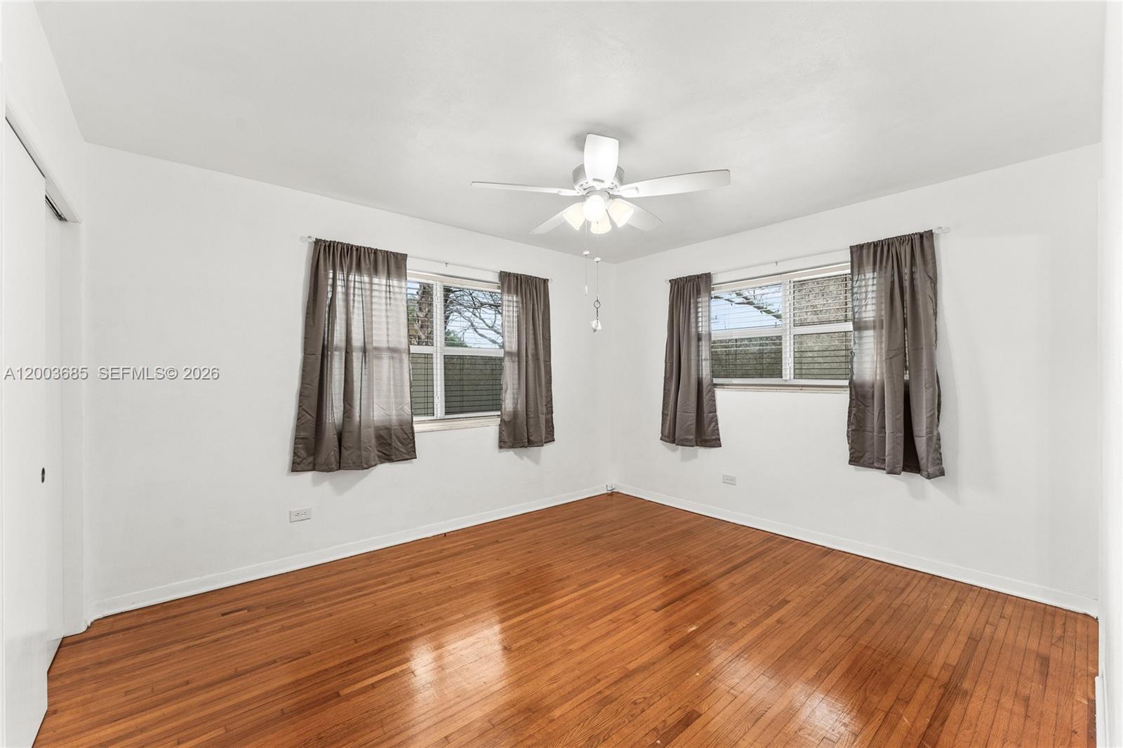 KENT ESTATES - Residential