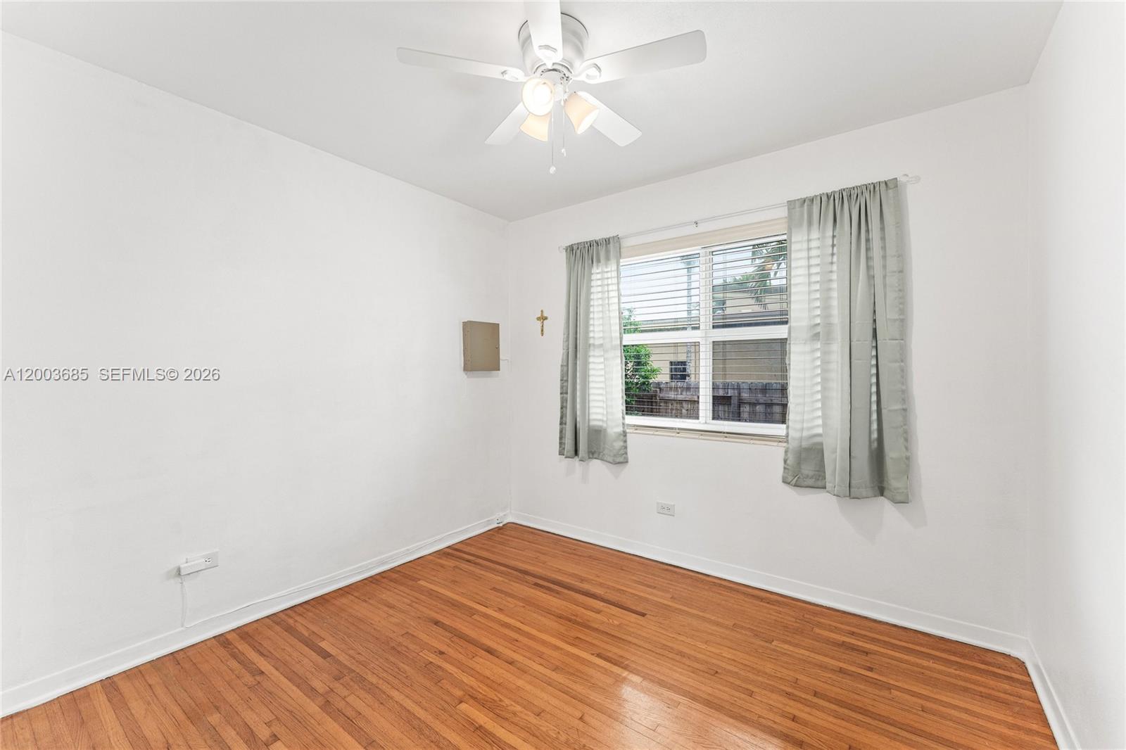 KENT ESTATES - Residential