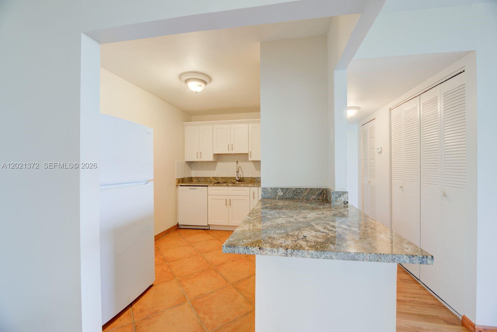 DORSET HOUSE CONDO - Residential